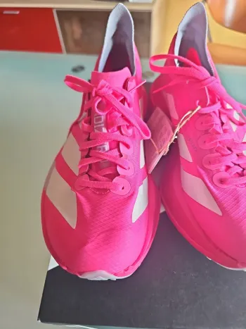 Used Adidas Adizero Adios Pro 4 bike — image 4 of 15