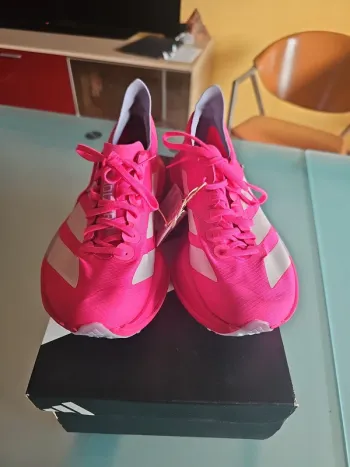 Used Adidas Adizero Adios Pro 4 bike — image 2 of 15