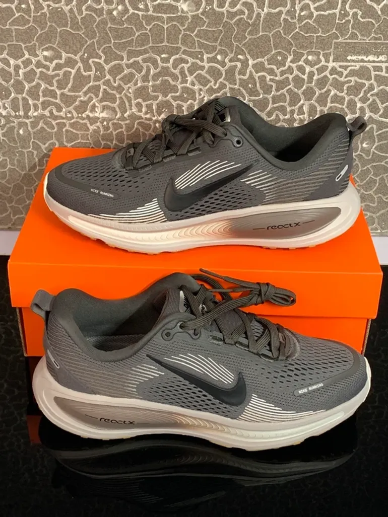 Nike Vomero 18 bike de segunda mano — imagen 5 de 15