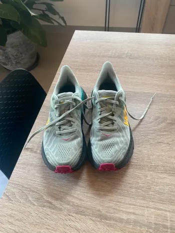 Hoka Challenger 7 Running Shoes usato