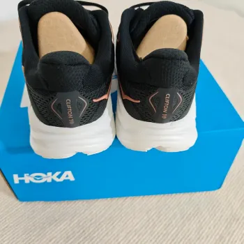 Used Hoka Chaussures de course 10e génération bike — image 5 of 8