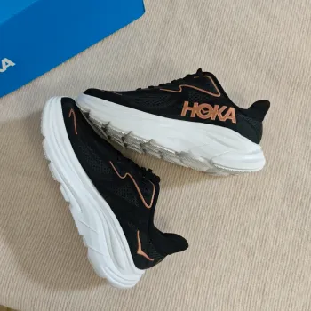 Used Hoka Chaussures de course 10e génération bike — image 4 of 8