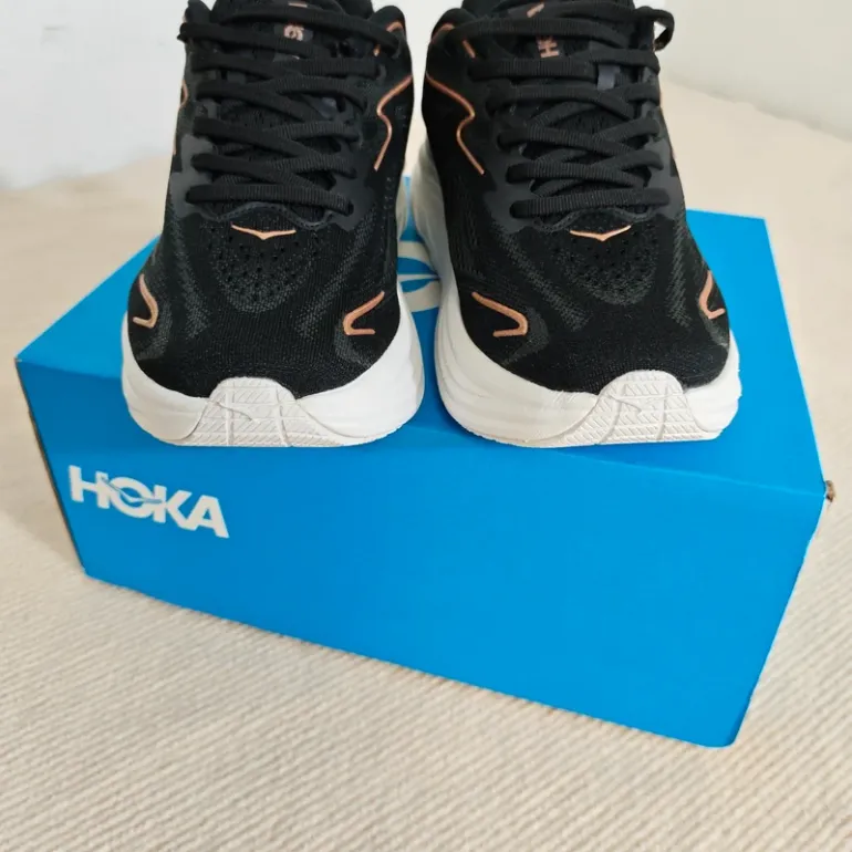 Used Hoka Chaussures de course 10e génération bike — image 6 of 8