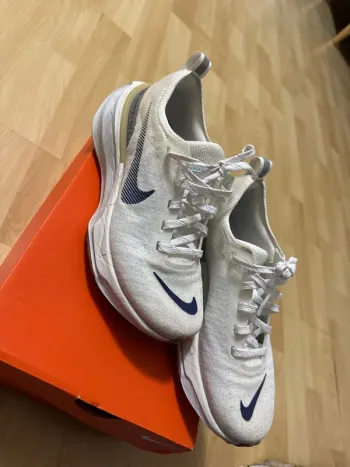 Tweedehands Nike ZoomX Invincible Run 3 bike — afbeelding 12 van 12