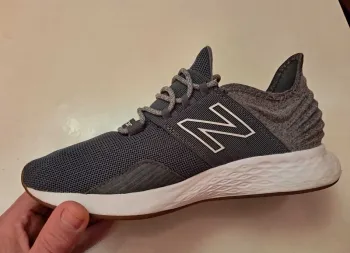 Tweedehands New Balance Sneaker bike — afbeelding 2 van 4
