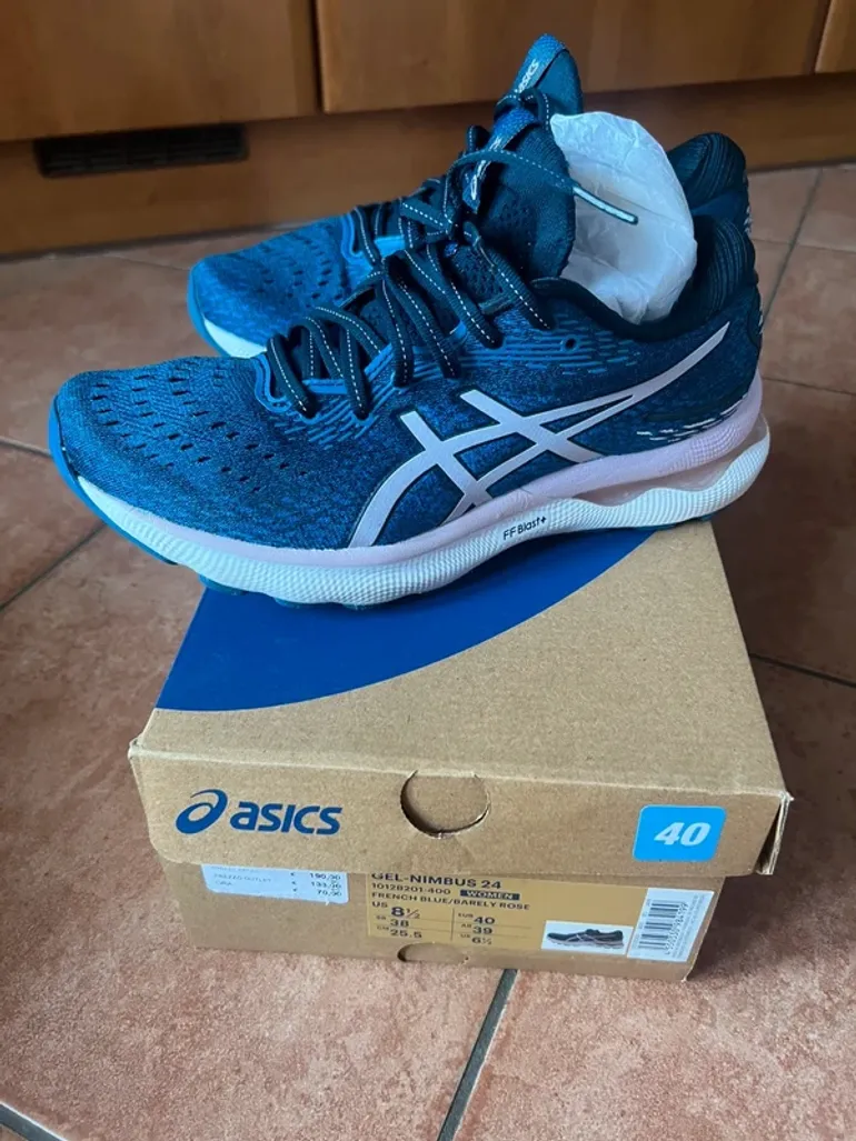 Scarpa Gel Nimbus 24 bike de segunda mano — imagen 5 de 7