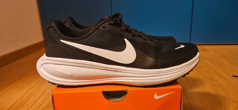 Nike Revolution 8 bike de segunda mano — imagen 3 de 7