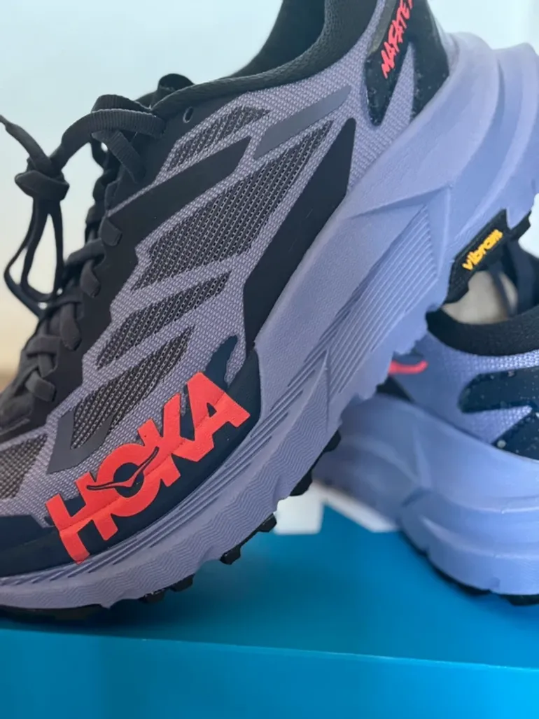 Tweedehands Ideal HOKA Laufschuhe bike — afbeelding 2 van 3
