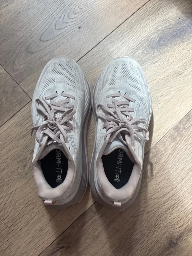 Used Saucony Hurricane 24 bike — image 3 of 6
