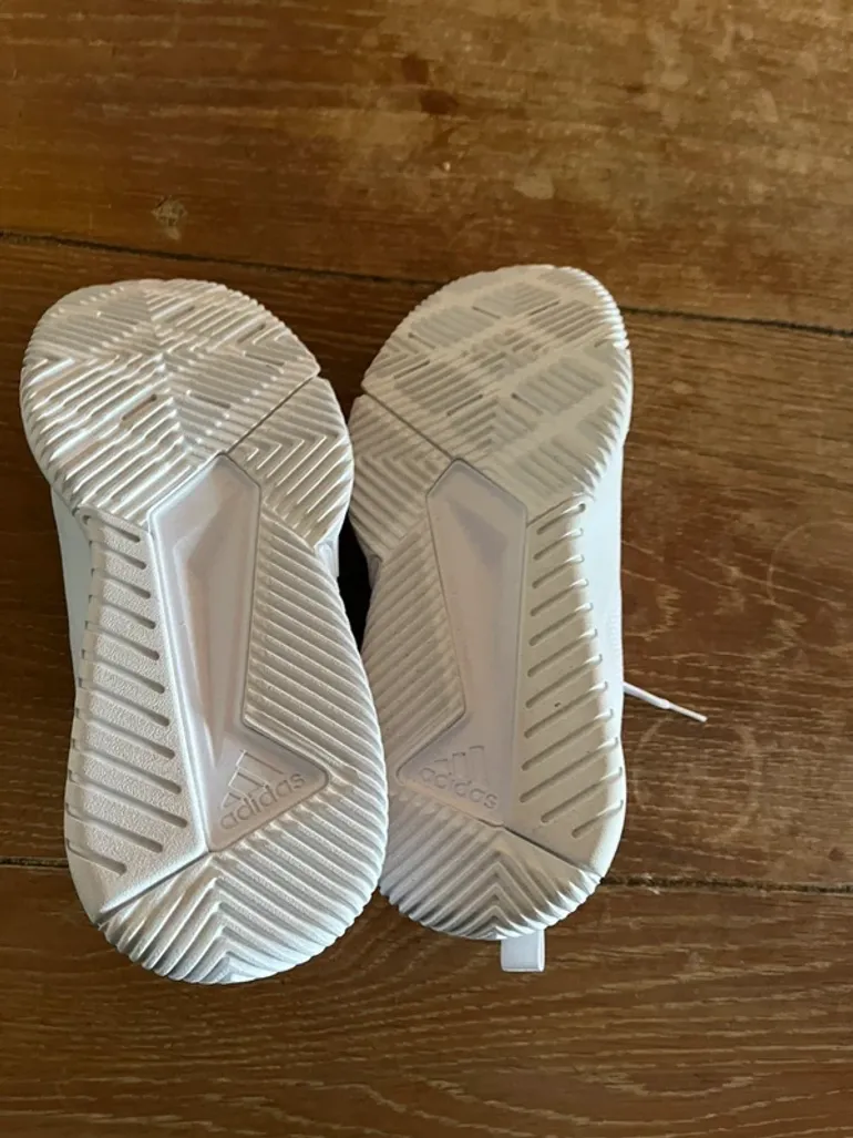 Used Adidas Sportschuhe bike — image 4 of 5