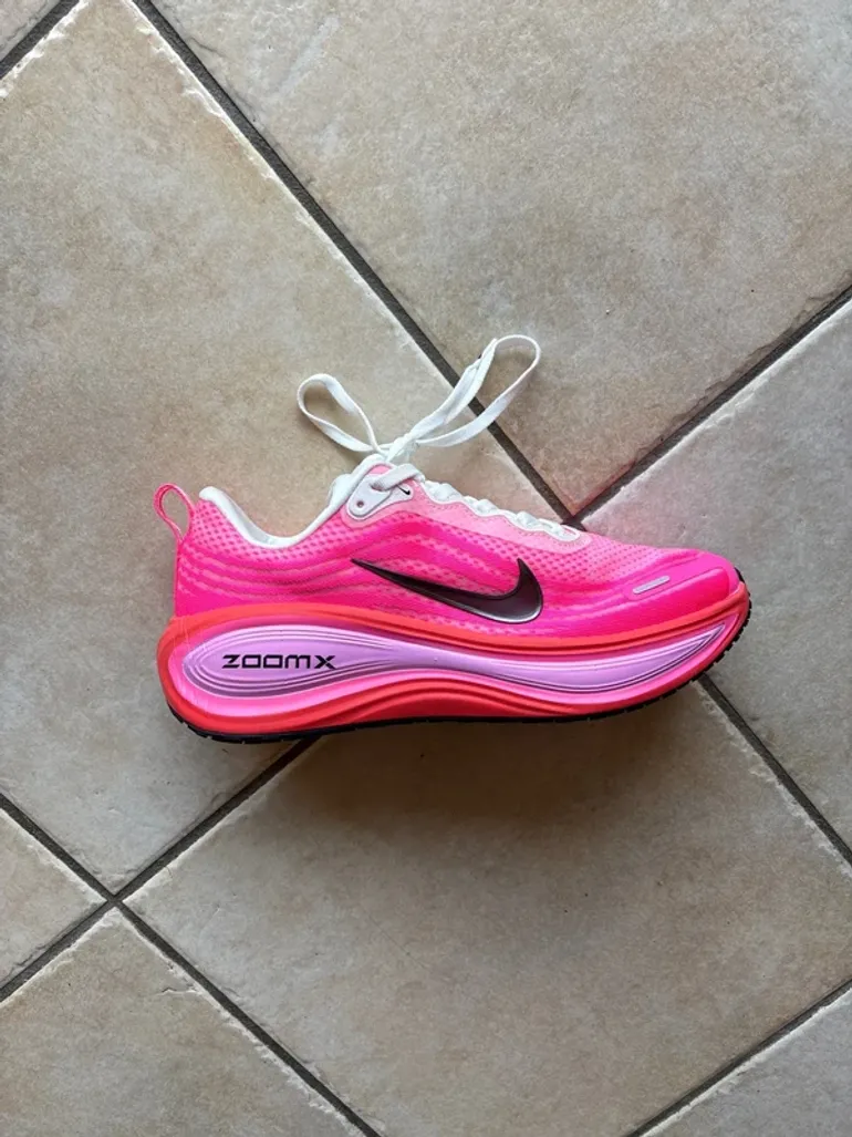 Used Nike Zoom Vomero bike — image 4 of 5