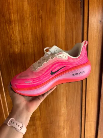 Used Nike Zoom Vomero bike — image 2 of 5