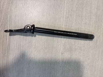 Used Fox 38 Grip2 Fork 2023 bike — image 2 of 5
