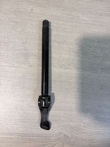 Used Fox 38 Grip2 Fork 2023 bike — image 3 of 5
