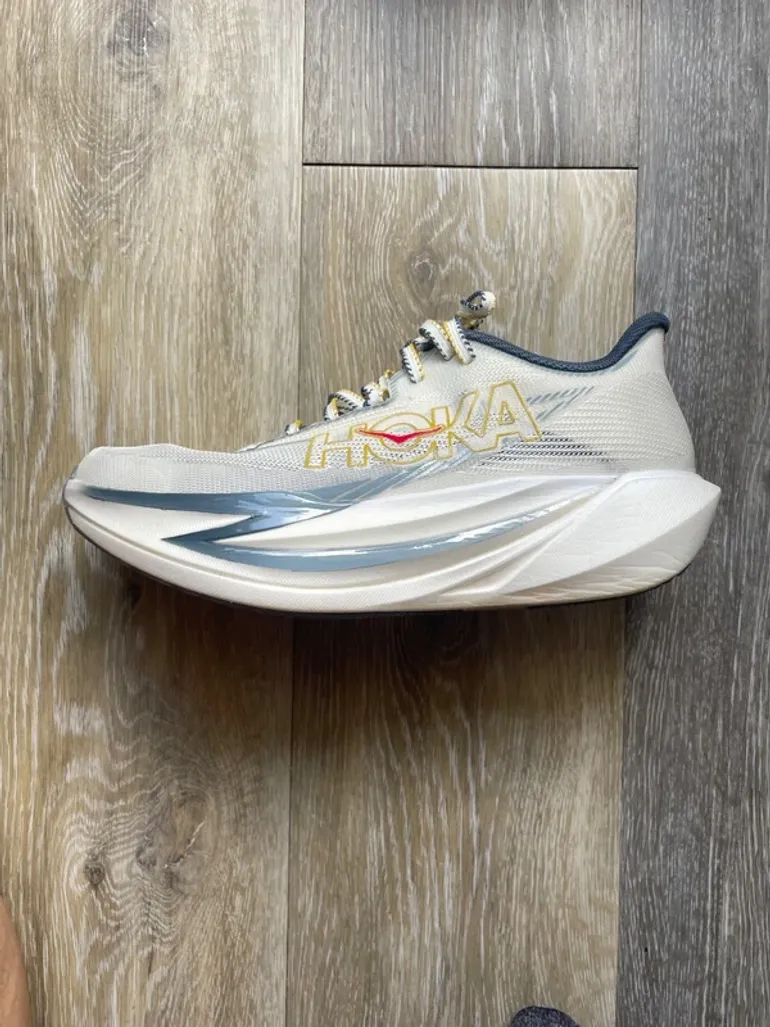 Used Hoka Cielo X3 bike — image 13 of 24