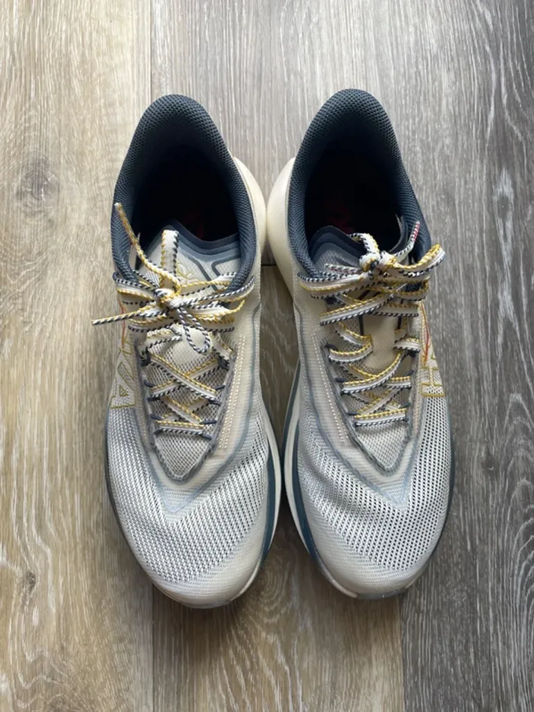 Used Hoka Cielo X3 bike — image 9 of 24