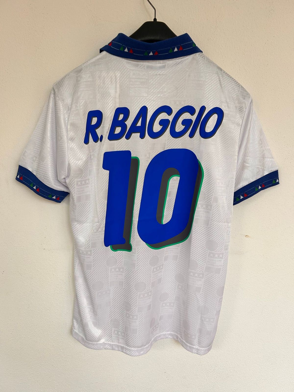 DIADORA イタリア代表 R.BAGGIO 10番 ユニフォーム Used Diadora Maglia calcio Italia Baggio 10 – € 45 | buycycle