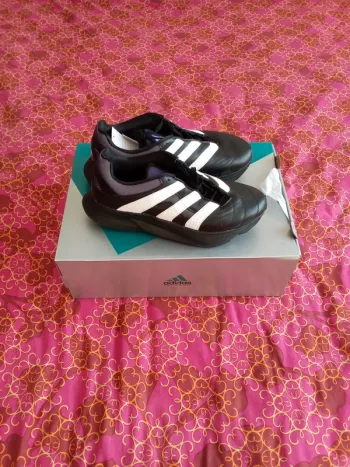 Adidas Equipment Predator run Running Shoes d'occasion