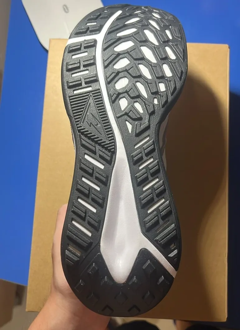Nike Reax 8 TR bike d'occasion — image 4 sur 8