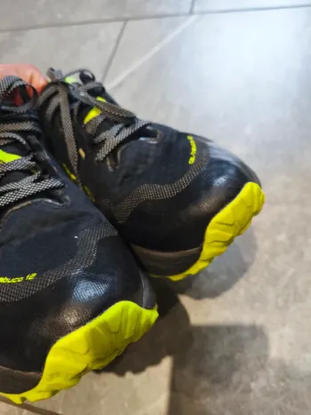 Used Asics Trabuco Gel 12 GTX bike — image 7 of 10