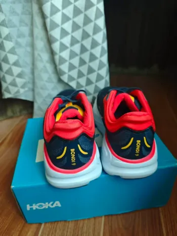 Used Hoka Shoes Size 43 bike — image 4 of 7