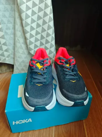 Used Hoka Shoes Size 43 bike — image 2 of 7