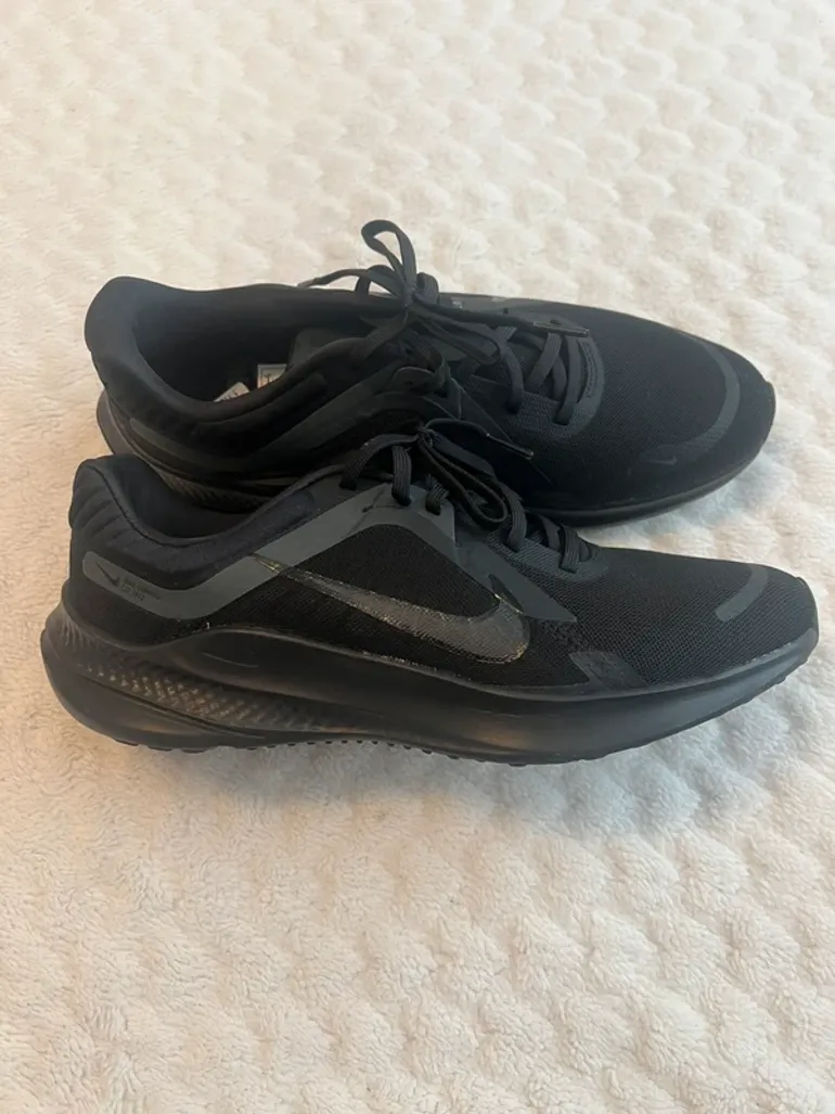 Used Nike Sneaker bike — image 2 of 6