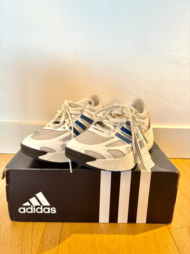 Used Adidas Adizero Aruku bike — image 3 of 6
