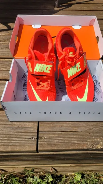 Elite High Jump Running Shoes usato