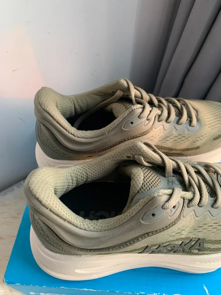 Used Hoka Running Shoes Size 42 bike — image 5 of 7