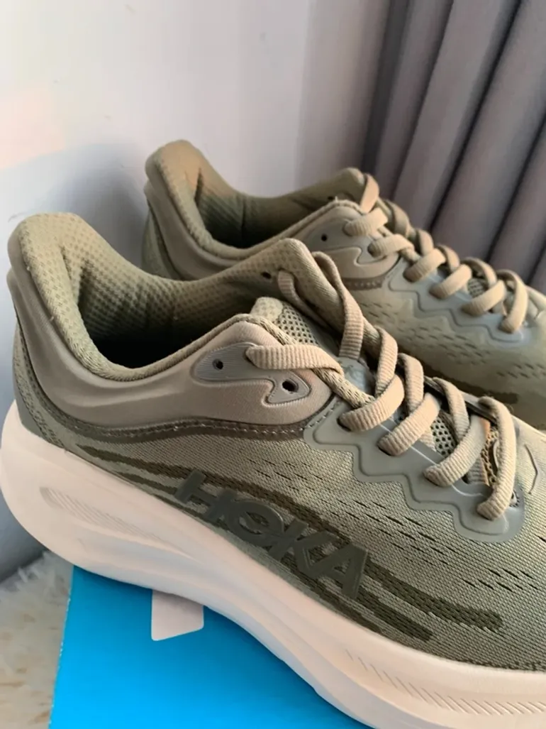 Used Hoka Running Shoes Size 42 bike — image 4 of 7