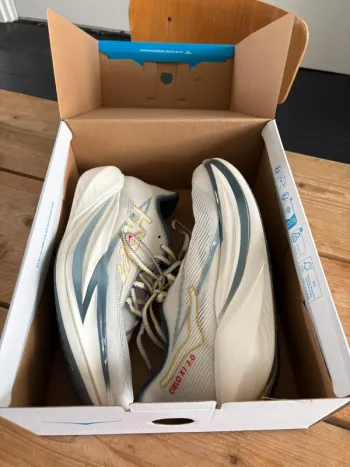Used Hoka Cielo X1 3.0 bike — image 5 of 9