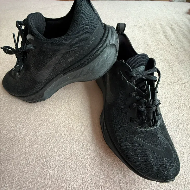 Used 100% ZoomX Invincible Run Flyknit 3 bike — image 6 of 9