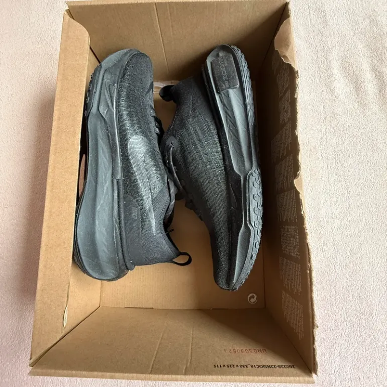 Used 100% ZoomX Invincible Run Flyknit 3 bike — image 8 of 9