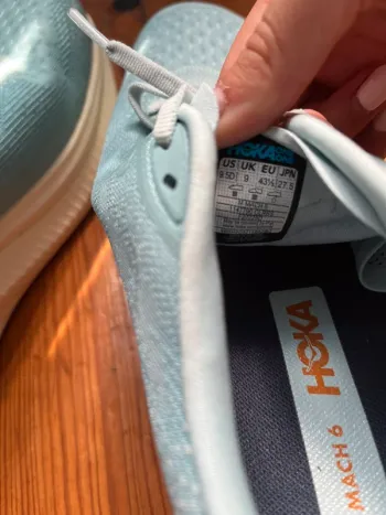 Used Hoka Laufschuhe bike — image 4 of 4