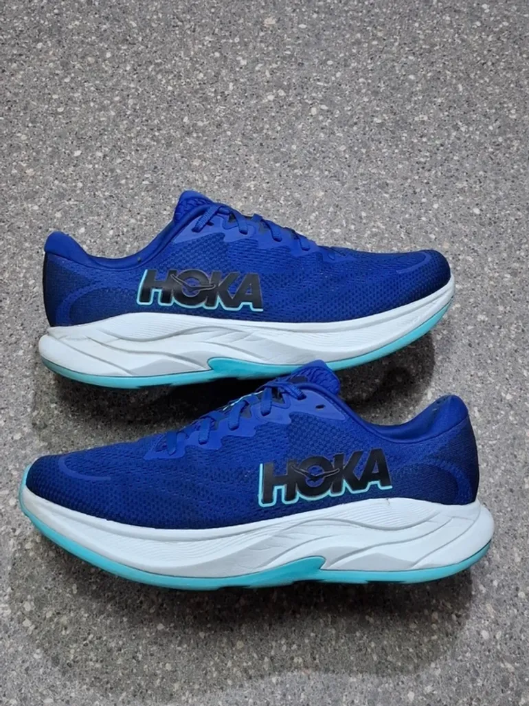 Used Hoka Sneakers da corsa bike — image 10 of 15