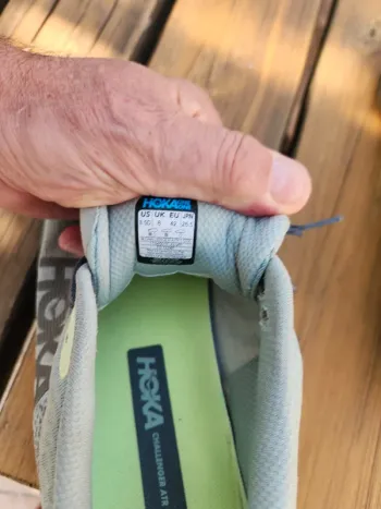 Used Hoka Challenger ATR 7 bike — image 8 of 8