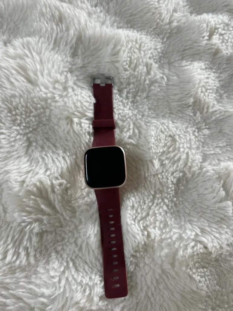 Used Fitbit Versa 2 bike — image 5 of 5
