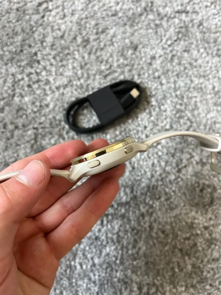 Used Garmin Venu 2S bike — image 7 of 7