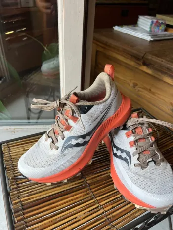Saucony Trail PWR Run Running Shoes de segunda mano