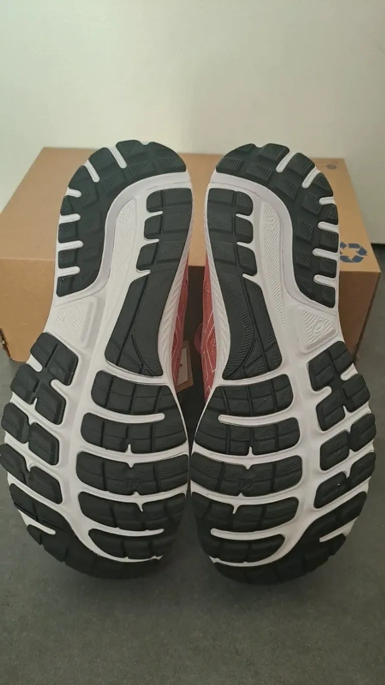 Used Asics Gel-Glorify 5 bike — image 11 of 11