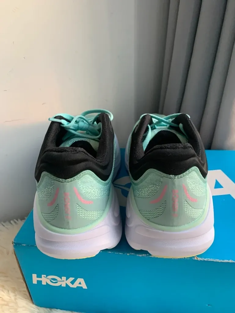 Hoka Running Shoes Size 41 bike d'occasion — image 5 sur 7