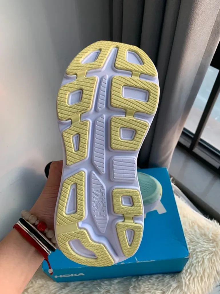 Hoka Running Shoes Size 41 bike d'occasion — image 2 sur 7
