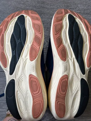 Used New Balance 1080 bike — image 9 of 10