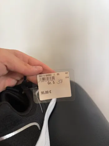 Used Adidas Laufschuhe Schwarz bike — image 7 of 7