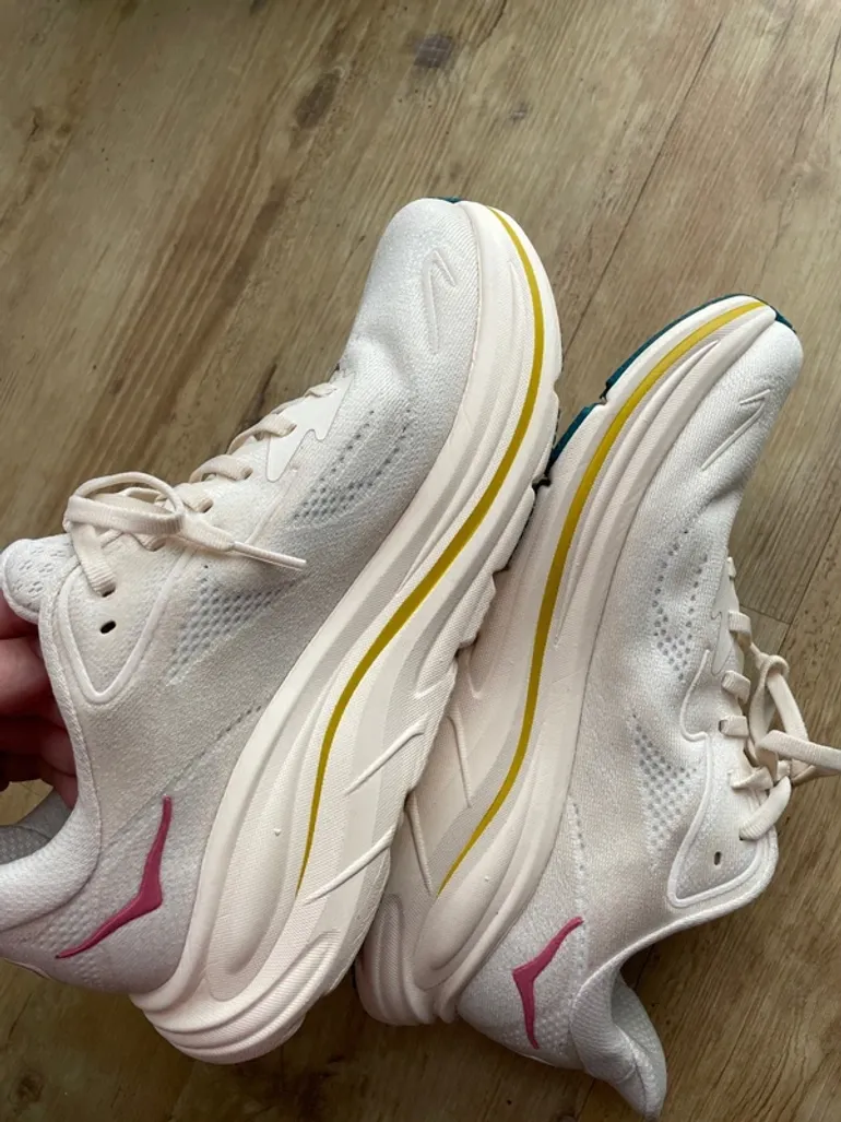 Used Hoka Clifton 10 bike — image 7 of 8