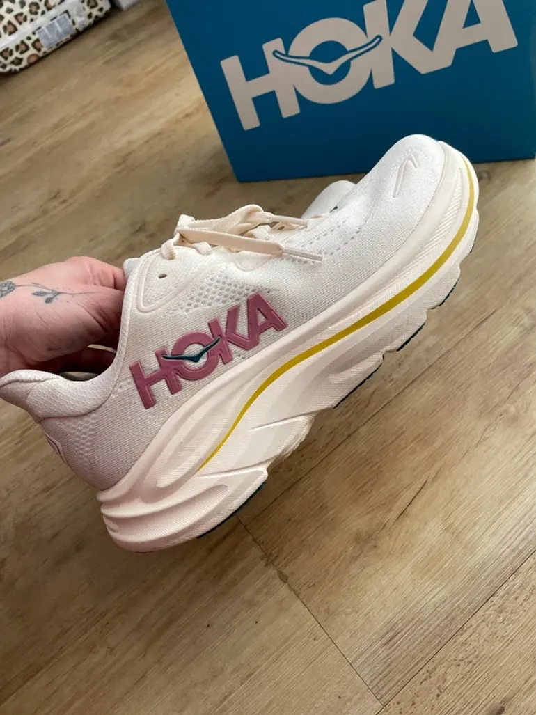 Used Hoka Clifton 10 bike — image 6 of 8