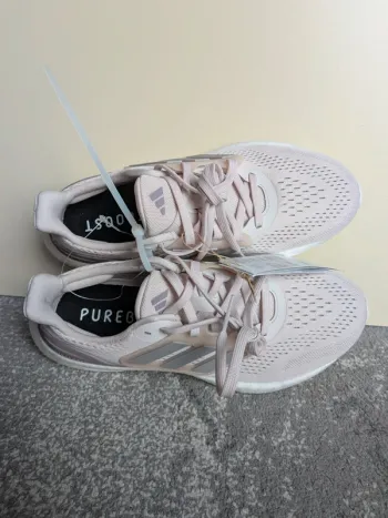 Used Adidas Pureboost 23 W bike — image 2 of 3
