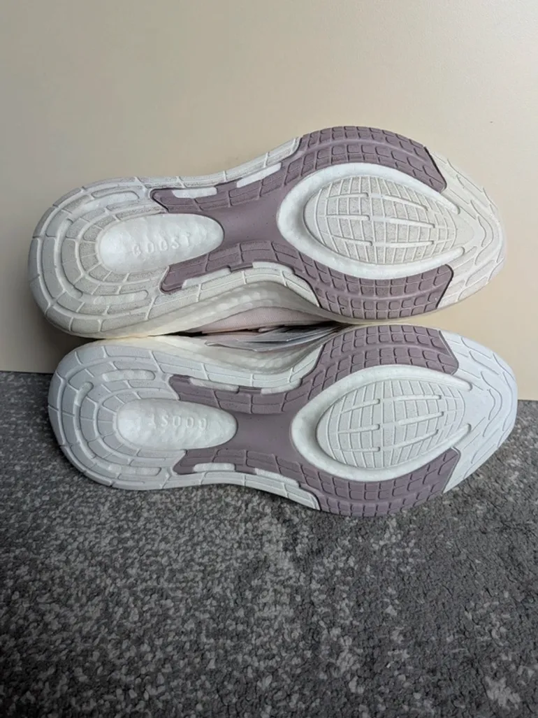Used Adidas Pureboost 23 W bike — image 3 of 3