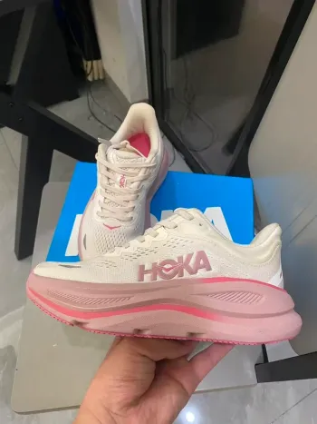 Used Hoka Shoes Size 39 Running Shoes